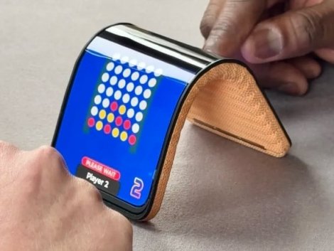 daima-hayalini-kurdugumuz-bileklik-telefon-sonunda-gercek-oldu-iste-deneyenlerin-birinci-yorumlari-tA4CKRtn.jpg